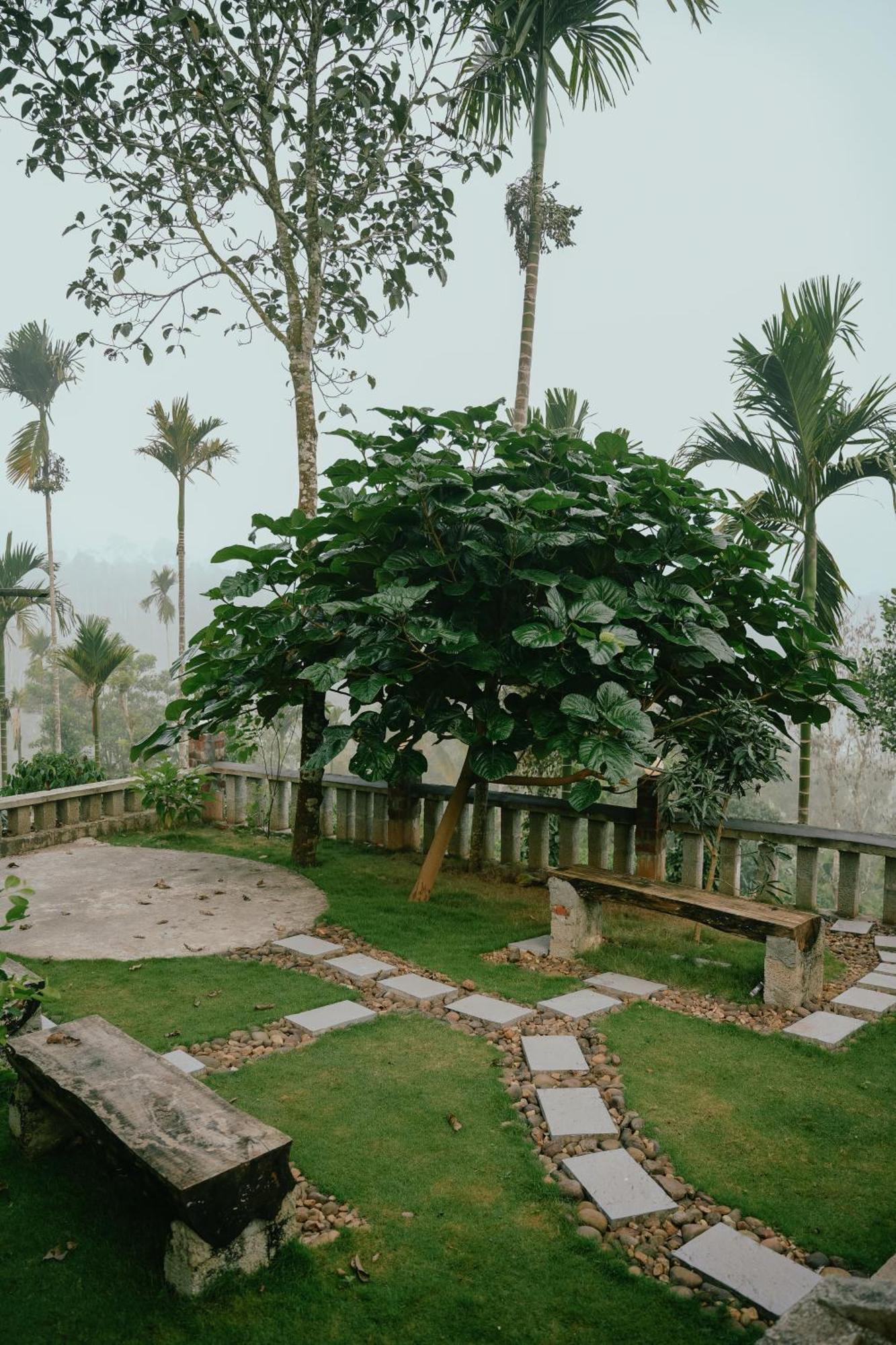Haze Woods Resort Vaduvanchal Dış mekan fotoğraf