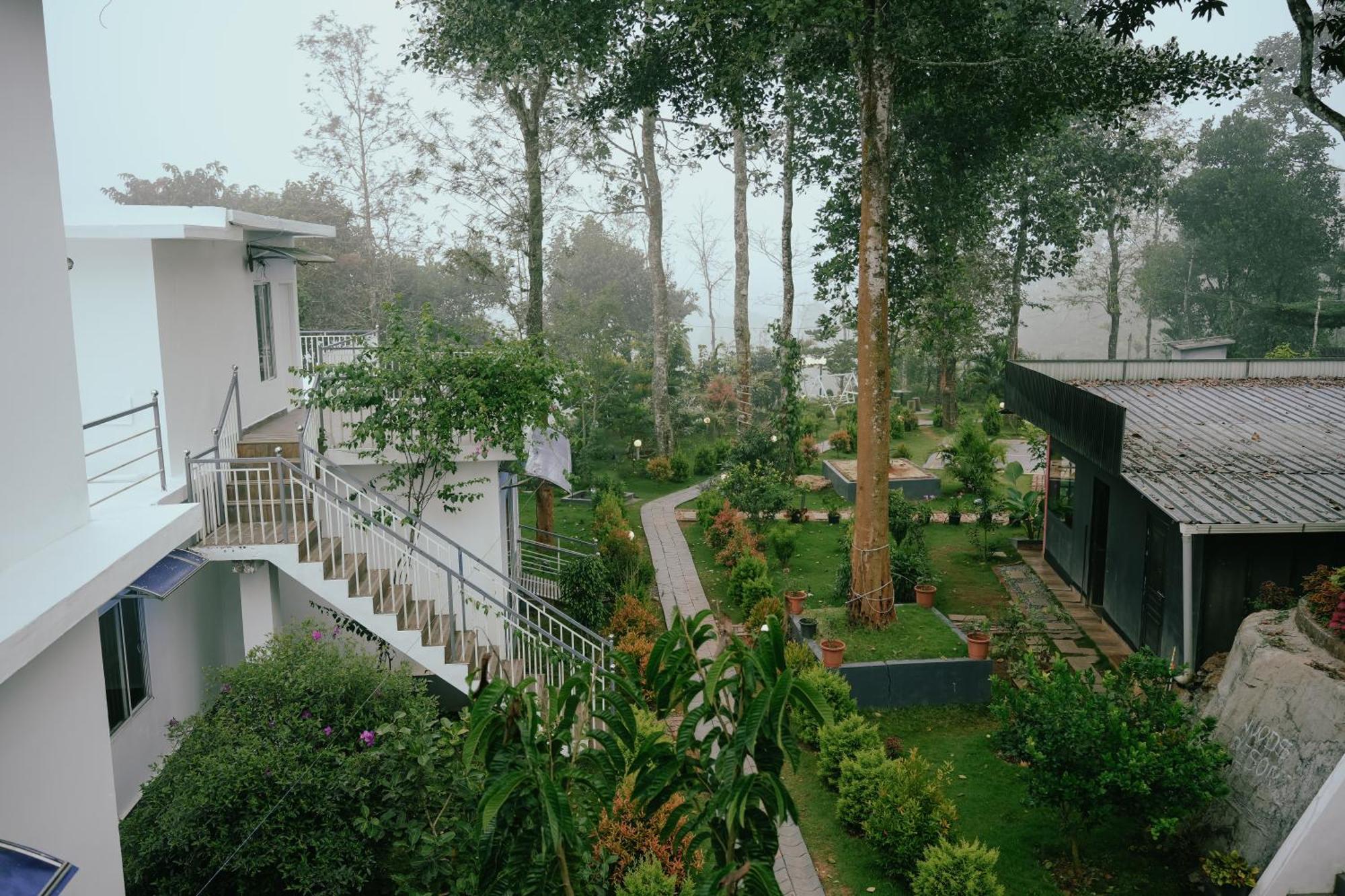 Haze Woods Resort Vaduvanchal Dış mekan fotoğraf