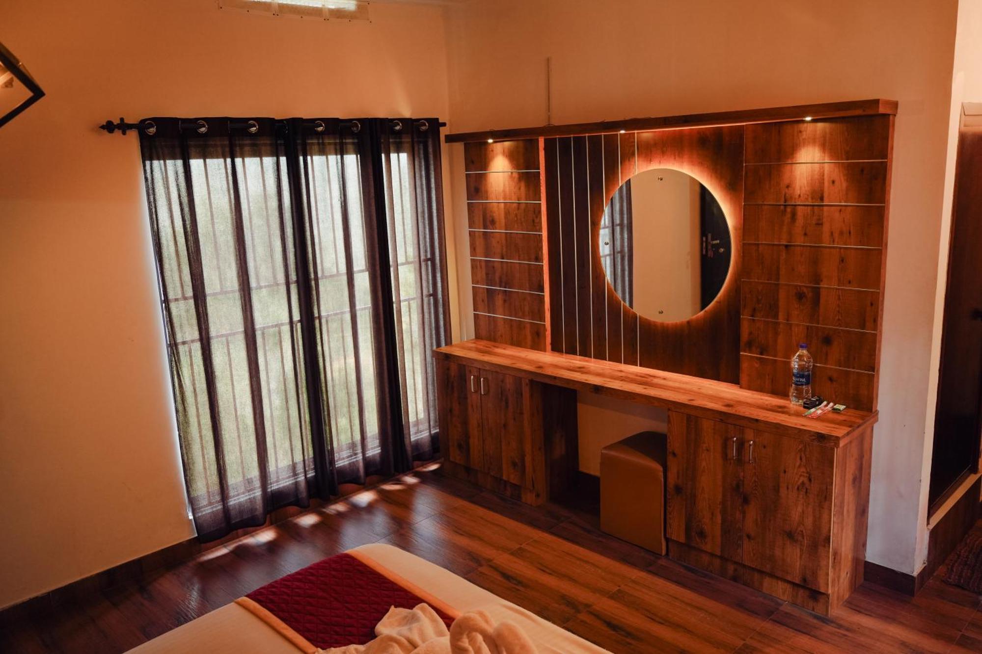 Haze Woods Resort Vaduvanchal Dış mekan fotoğraf
