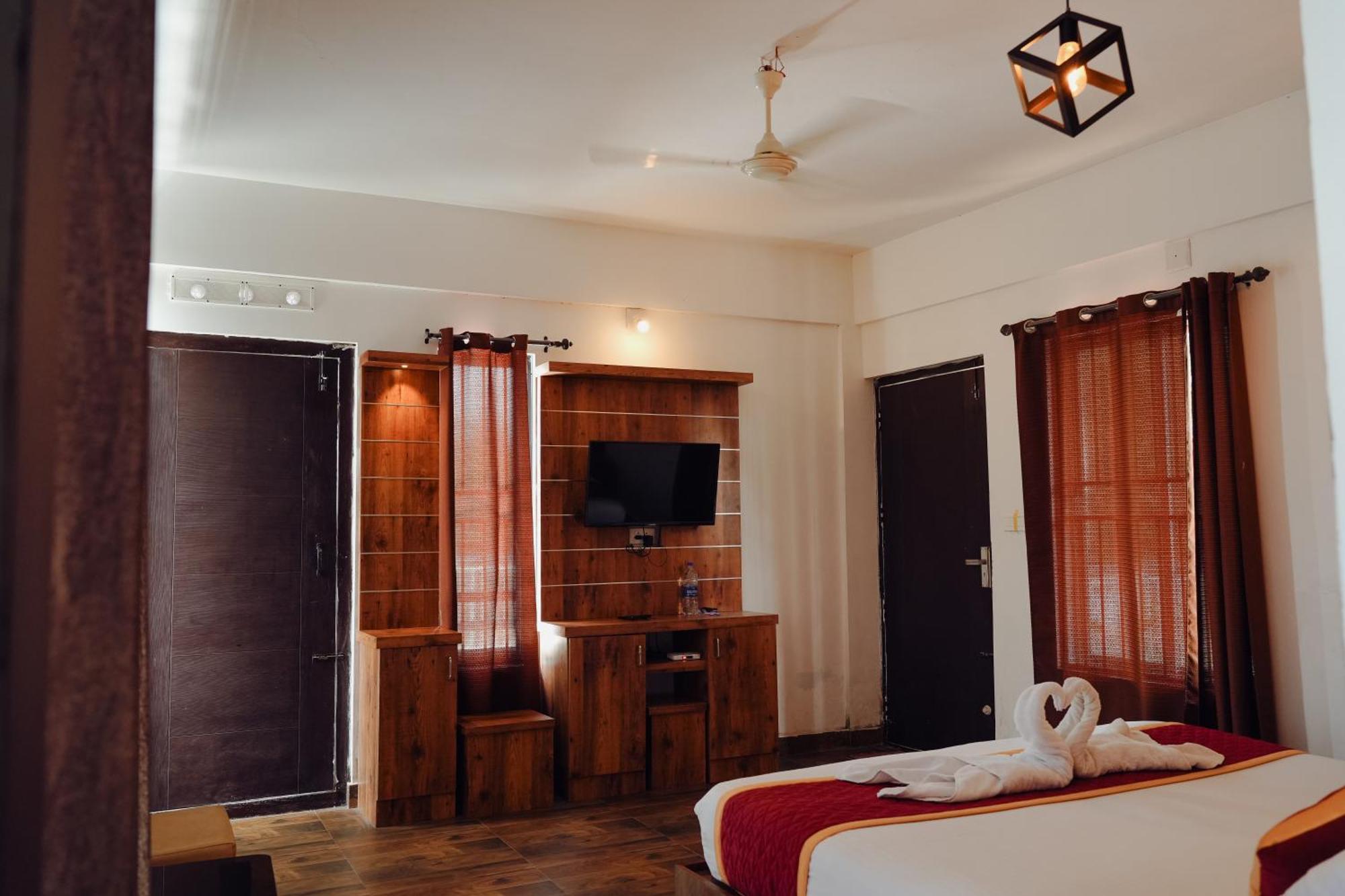 Haze Woods Resort Vaduvanchal Dış mekan fotoğraf