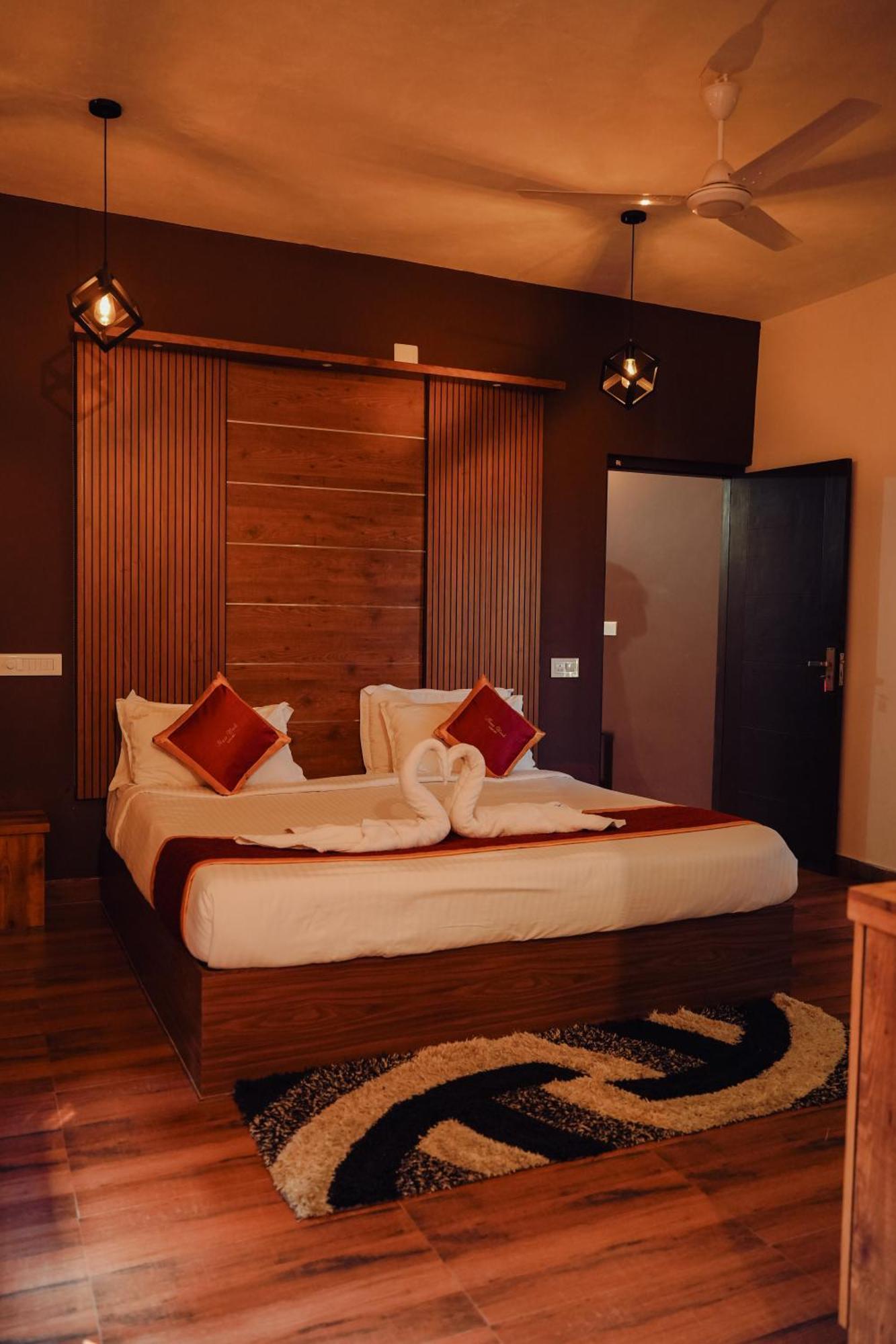 Haze Woods Resort Vaduvanchal Dış mekan fotoğraf